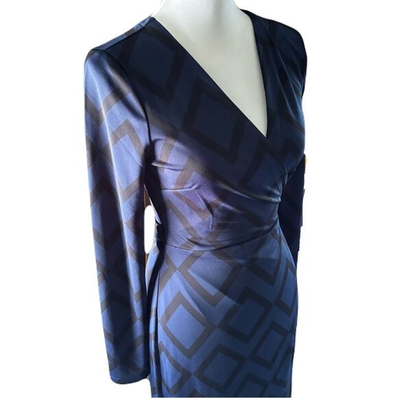 Ann Taylor Navy and Black Geometric Print Wrap Dress | Size 4 | EUC - Picture 2 of 8